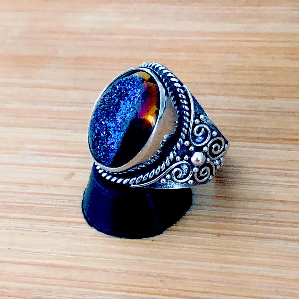$47  Purple Druzy Estate Ring  Sterling Silver  Size 6 & 1/4  925